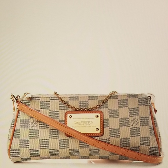 Authentic Louis Vuitton eva clutch - Picture 3 of 8